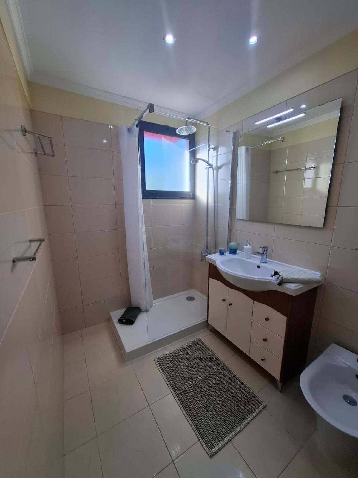Cozy And Bright Apartment Machico  Dış mekan fotoğraf